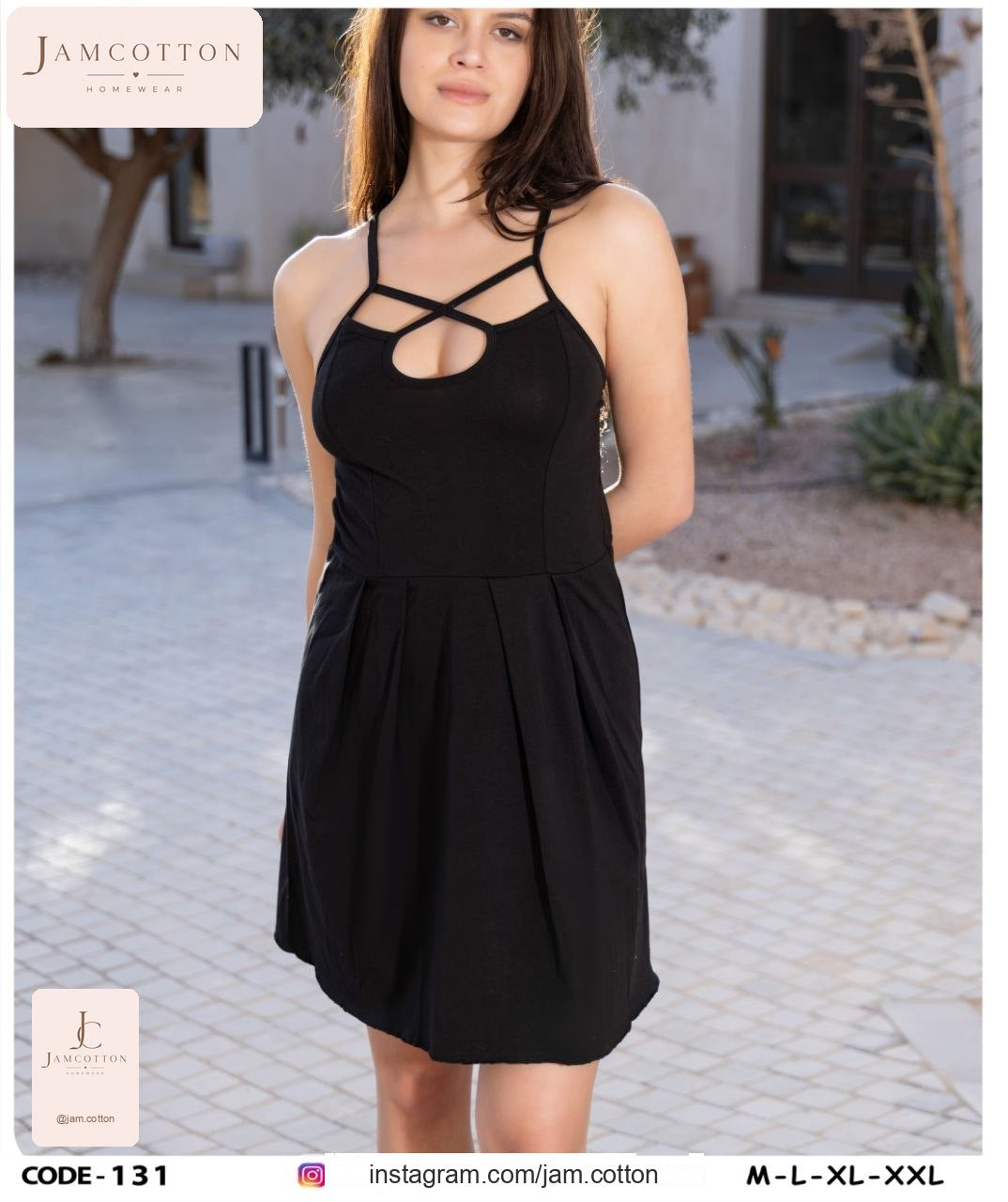Criss-Cross Keyhole Pleated Mini Nightdress
